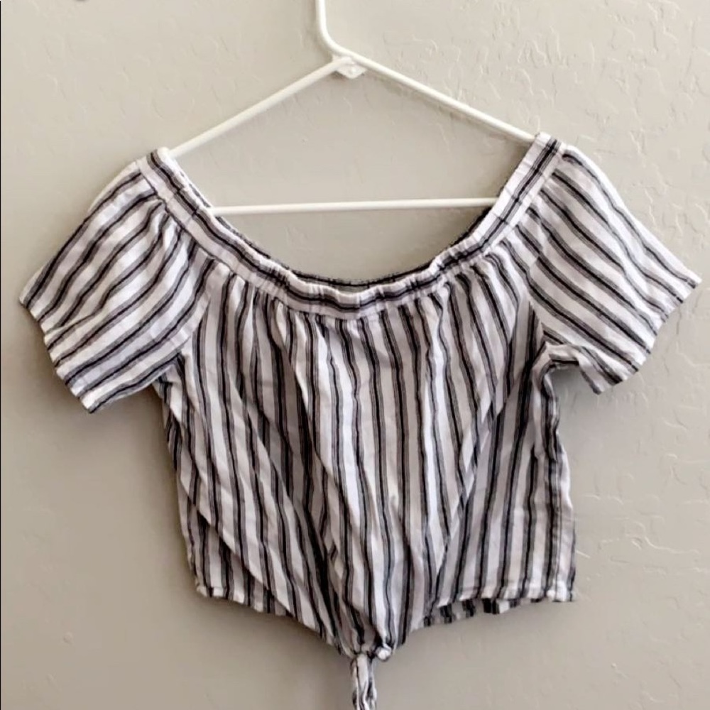 cropped off the shoulder shirt